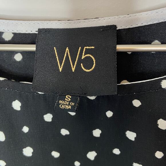 Oversized W5 Black White Distorted Dots Pullover Top - Women's Size Small - Picture 3 of 4